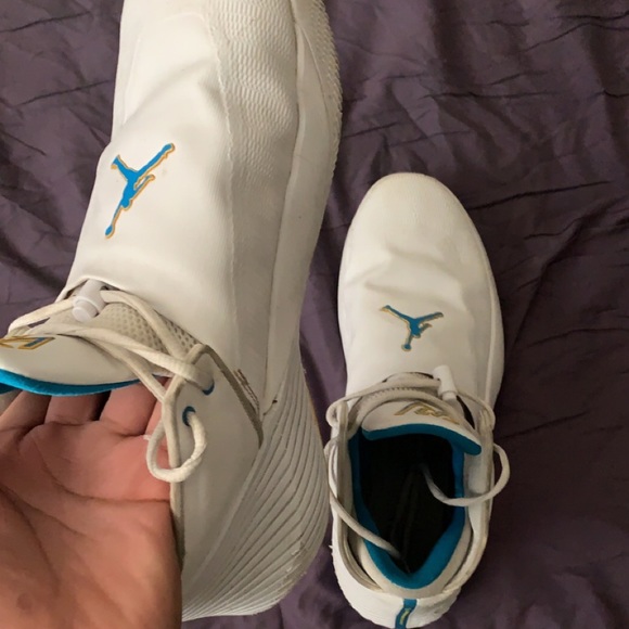 Russel Westbrook air Jordan shoes (basketball shoes) - Picture 2 of 5